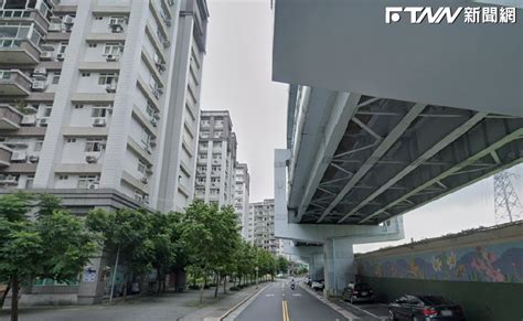 房子面對高架橋|高架道路旁房子吵又髒「有人買嗎？」 過來人：什麼。